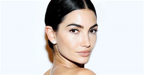 This Is How Lily Aldridge Keeps Her Skin Clear All Year Round Skin