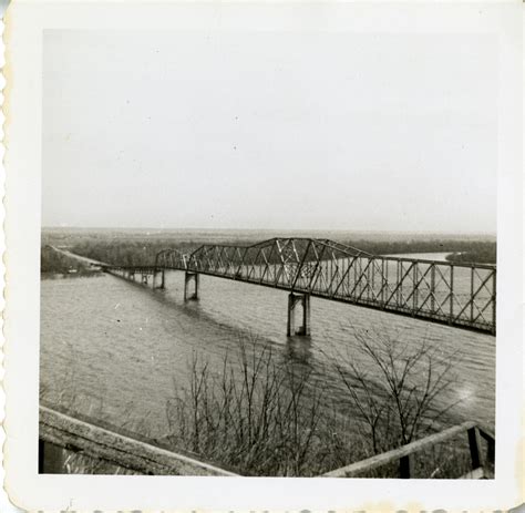 Mark Twain Memorial Bridge Missouri The Digital Collections Of The