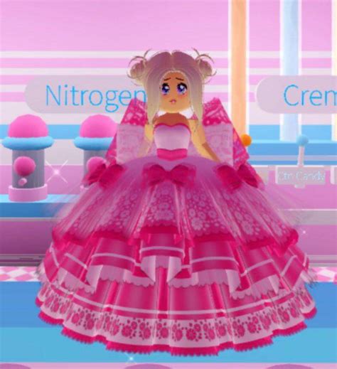 Beli Item Miss Lady Rose Set Royale High Roblox Terlengkap Dan