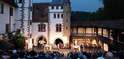 48.000 Besucher begeistert vom Programm der Burgfestspiele Jagsthausen ...