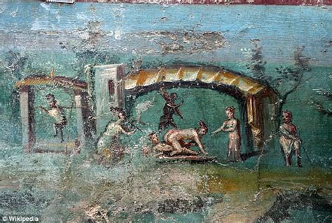 Archaeologists Discover Paintings Of Ancient Egypt In A 2 000 Year Old Villa In Pompeii Histecho