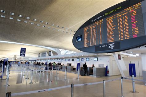 Charles De Gaulle Airport In Paris Starts Testing Facial Recognition