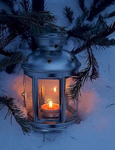 Lantern In Snow Christmas Lanterns Lanterns Winter Scenery