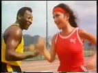 貝利與鍾楚紅拍廣告 | 貝利1983年與當時只有23歲的香港女神鍾楚紅拍過運動品牌廣告，他們在廣告一同在運動場熱身和跑步。另一廣告中，貝利與紅 ...