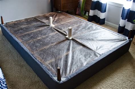 Box spring ensures proper support to the mattress to provide comfort to the users sitting or sleeping on it. craftyc0rn3r: Converting a Box Spring into a Platform Bed