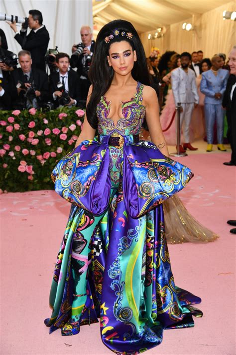 Here Are All The Best Looks From The 2019 Met Gala The Fader