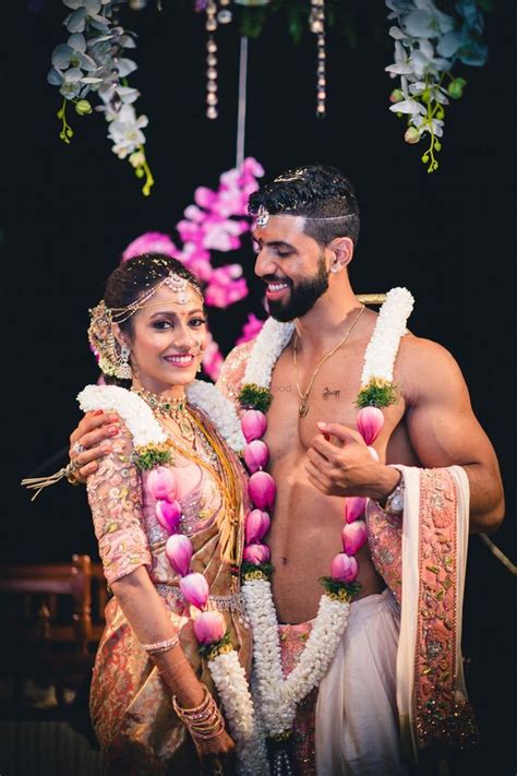 South Indian Couples Who Coordinated Their Outfits On Their Wedding Indian Wedding Garland