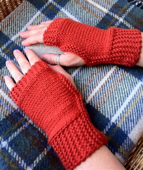 Pin On Handwear Knitting Patterns Gloves And Mittens