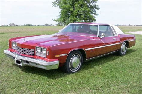 Big Brougham 1977 Oldsmobile Toronado Barn Finds