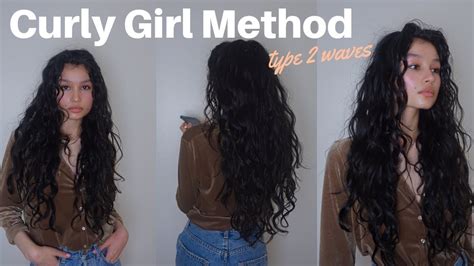 Looking for latest hairstyles ideas and best hair color trends 2021? curly girl method routine // type 2 wavy hair ...