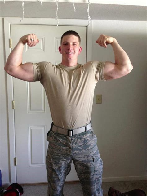 Sexy Army Boys Big Biceps Flex Hot Military Uniform Hunk Smiling Strong