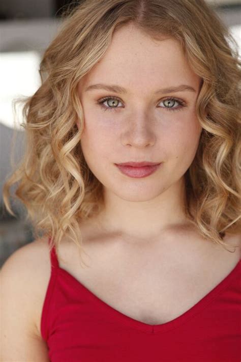 hbo s sharp objects adds eliza scanlen hollywood reporter