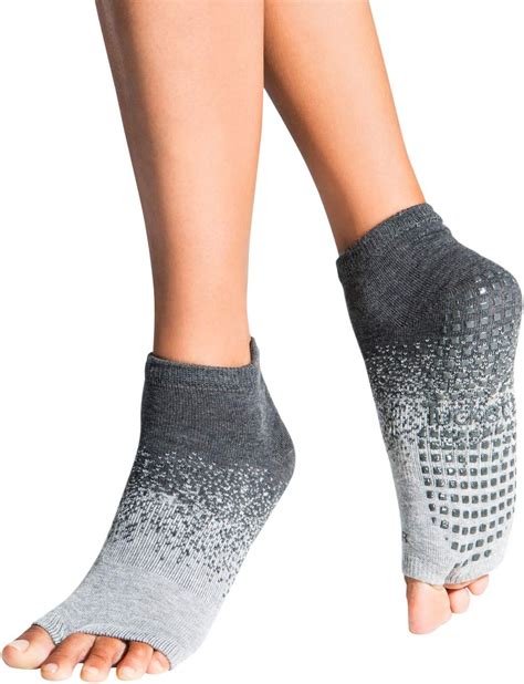 Amazon Com Tucketts Anklet Toeless Non Slip Grip Socks Anti Skid Yoga Barre Pilates Home