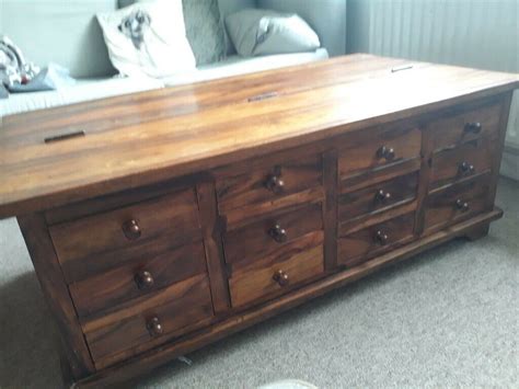 Great for movie nights or … Beautiful Jodhpur Solid Sheesham Wood 12 Drawer Coffee Table Trunk Chest Storage | in Gateshead ...