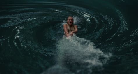 Nackte Sara Paxton In Aquamarin Die Vernixte Erste Liebe