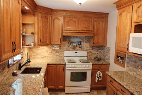 What Color Granite Goes With Honey Oak Cabinets WAWQUEST