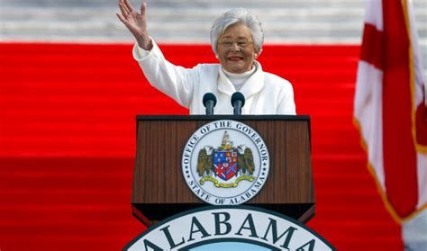 Alabama Gov Kay Ivey Sworn In For Her 2nd Full Term Alabama Daily News