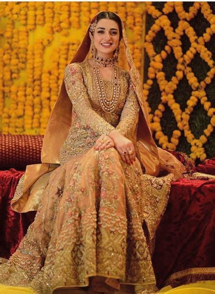 Sarah Khan Bridal Pics In Traditional Bridal Outfits Showbiz Hut