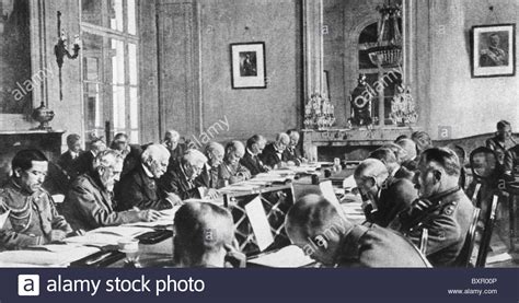 Friedensvertrag von versailles (versailler vertrag), vom 28. Vertrag von VERSAILLES 28. Juni 1919. Unterzeichner aus ...
