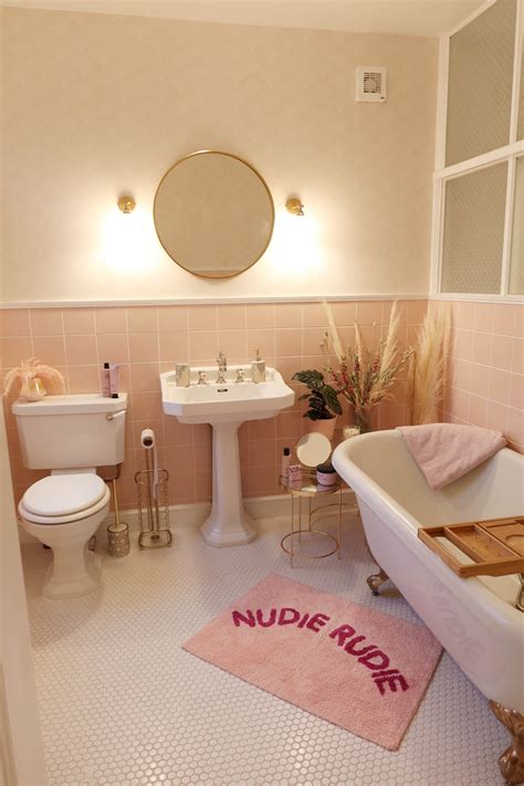 Think pink is the color of your grandma's outdated bathroom? PINK BATHROOM RENOVATION - Sophie Hannah