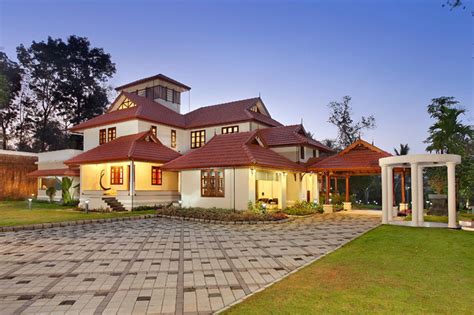 Traditional Bungalow In Kozhikode Calicut