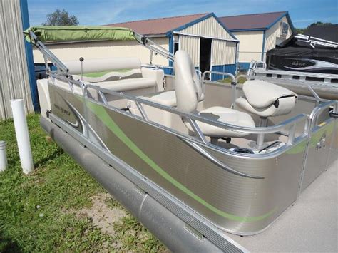 2013 Used Apex Marine 615 Fish N Cruise Pontoon Boat For Sale 6999