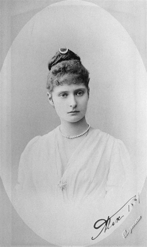 Princess Alix Of Hesse 1889 Categoryalexandra Fyodorovna In