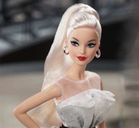 El Yazması Patates Kesmek Barbie 60 Tabak Kuzey Amerika Hala Kızı