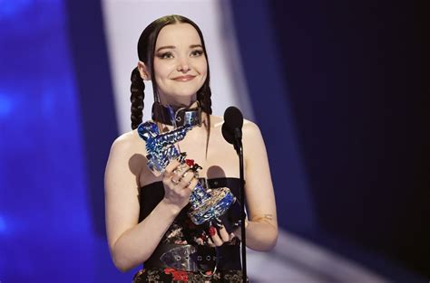 Dove Cameron Wins Best New Artist At 2022 Vmas Thanks ‘all Of The