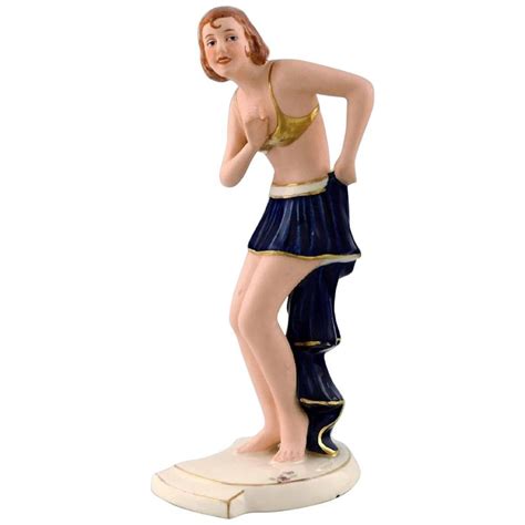 Art Deco Royal Dux Woman In Porcelain For Sale At Pamono