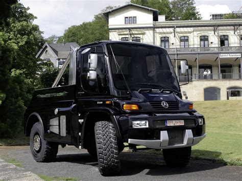 Car In Pictures Car Photo Gallery Brabus Unimog U Black Edition