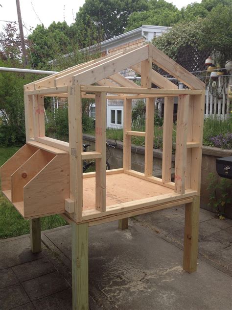 How To Make A Simple Chicken Coop