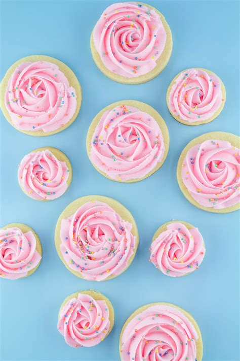 How To Pipe Rosettes Sweets Treats Blog