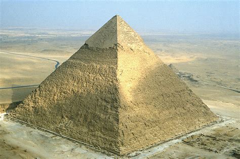 Marvelous Egyptian Pyramids Three Pyramid Of Khafre And The Great