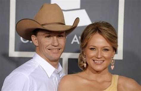 Singer Jewel And Rodeo Champ Ty Murray To Divorce