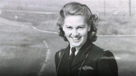 Ww2 Spitfire Pilot Joy Lofthouse Dies Aged 94 Bbc News