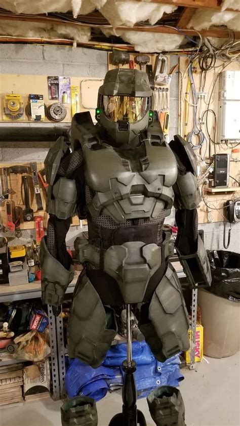 Impressive Halo 3 Mark 6 Armor Set Master Chiefs Iconic Look