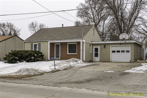 16111 – 245th Street, Mason City, IA - Holtz Realty