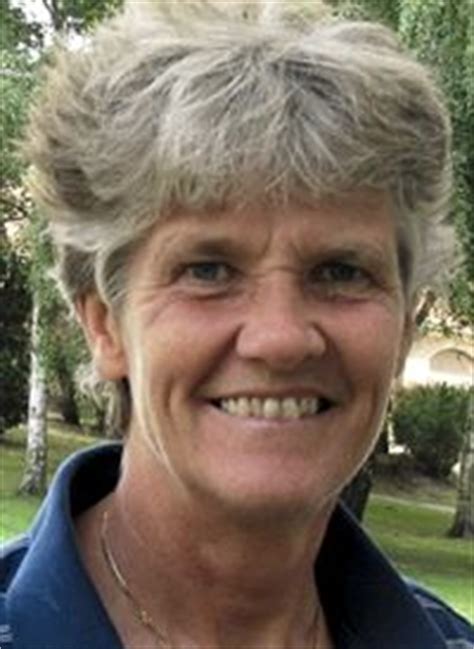 Pia mariane sundhage (swedish pronunciation: Pia Sundhage's Girlfriend Marie - PlayerWives.com