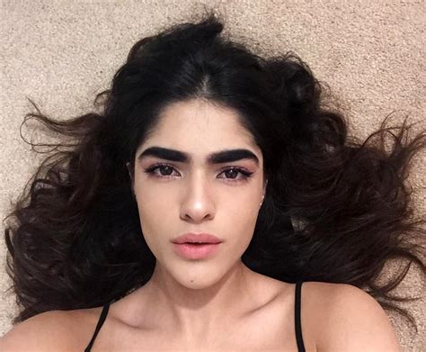 Meet The Boricua Model Breaking Into Fashion With Eyebrows
