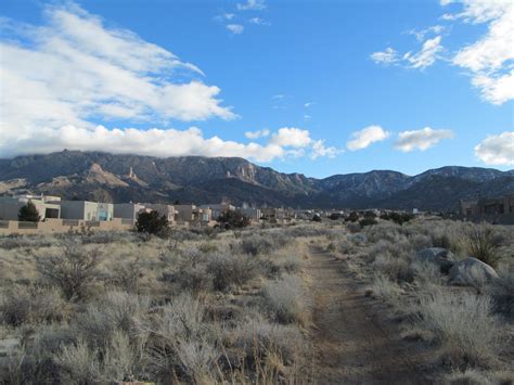 High Desert Neighborhood in Albuquerque