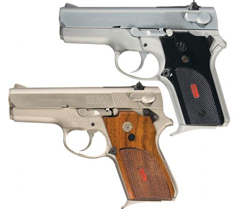 Two Smith And Wesson Semi Automatic Pistols A Smith And Wesson Model 59