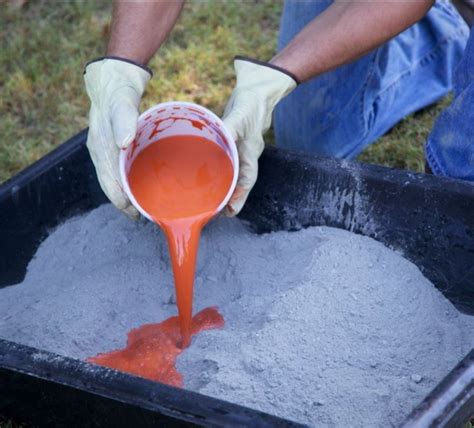 How To Add Color To Concrete Cement With Quikrete Liquid Cement