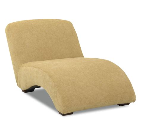 Unique Shaped Oversized Accent Chair Design With Creamy Tone And Curving Style For Modern Look 
