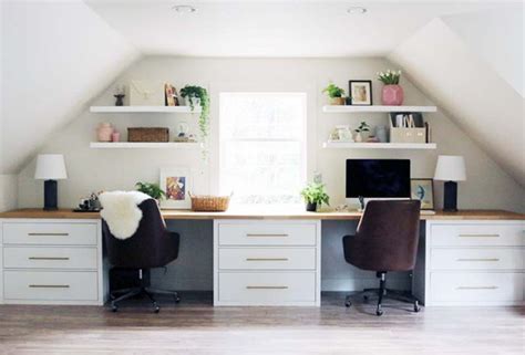 The issue is that the sheer volume of furniture they retail, makes it seem very generic…you see it everywhere. ikea hack hemnes bureau | Ikea, Ikea desk ...