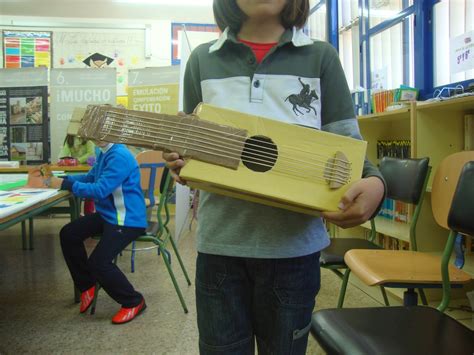 Ver más ideas sobre cajas, manualidades, caja de zapatos. Los alumnos de 5º de primaria elaboran instrumentos con ...