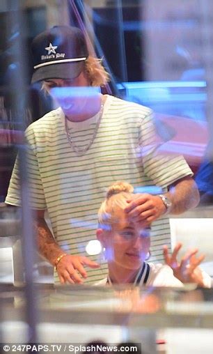 Hailey Baldwin Buys Fiance Justin Bieber A Diamond Ring Of His Own