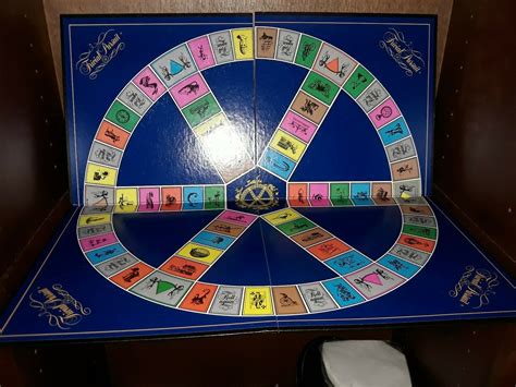 Vintage Trivial Pursuit Genius Edition 1983 Lot W Deluxe Playing Pcs