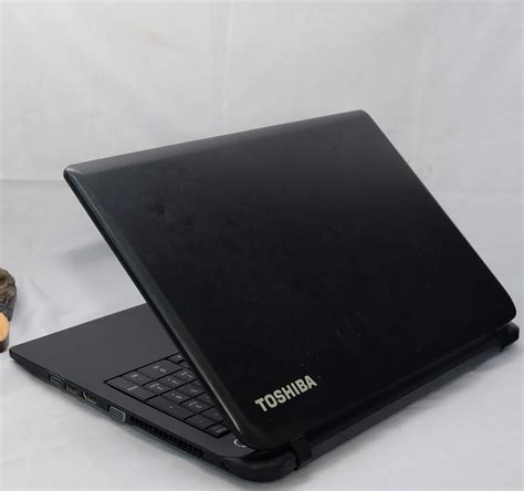 Entdecke rezepte, einrichtungsideen, stilinterpretationen und andere ideen zum ausprobieren. Jual Laptop TOSHIBA Satellite C55-B di Banyuwangi ...