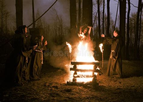 Damsels Burned At The Stake Cumception